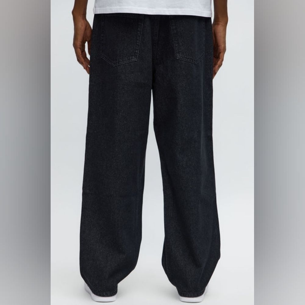 Baggy Shred Destructed Black Wash Jeans - Picture 5 of 6
